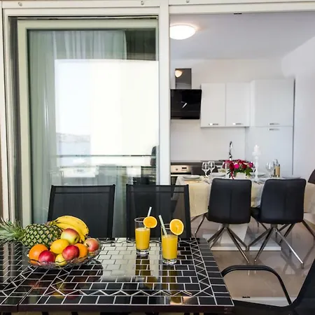 Apartament Little Beauty